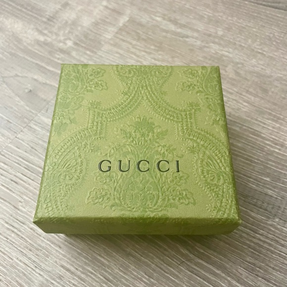 Gucci Interlocking G Stud Earrings - Picture 2 of 4